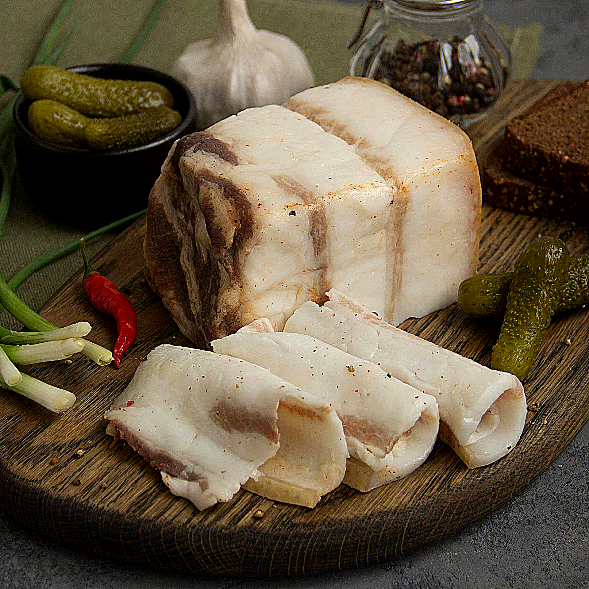 Сало "Домашнее" свиное